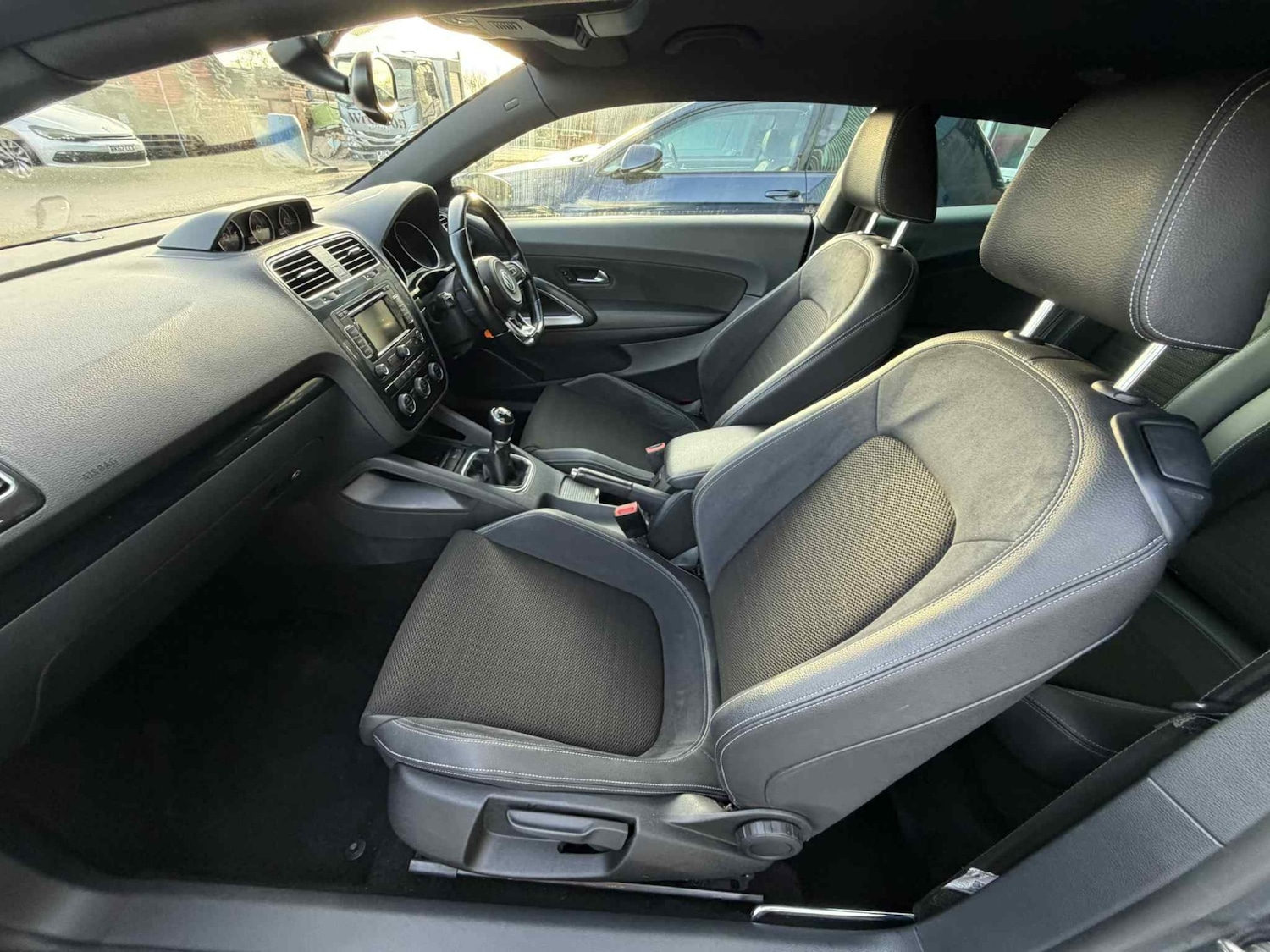 Used Volkswagen Scirocco 2014 for sale - 77161170: Photo 8