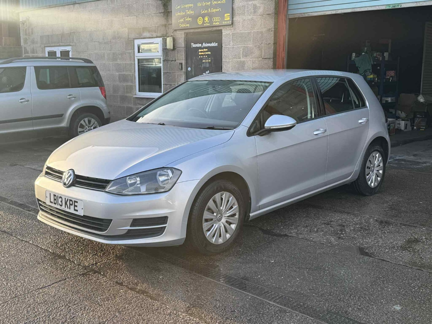 Used Volkswagen Golf 2013 for sale - 76758803: Photo 10