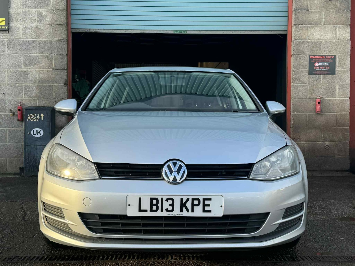 Used Volkswagen Golf 2013 for sale - 76758803: Photo 2