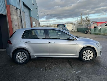 Used Volkswagen Golf 2013 for sale - 76758803: Photo