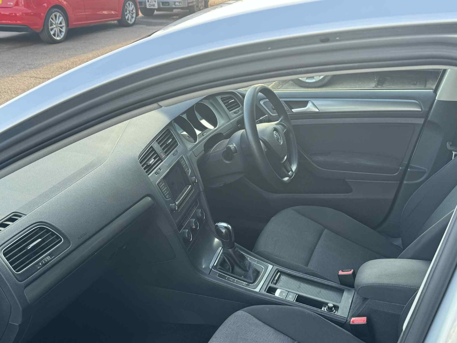 Used Volkswagen Golf 2013 for sale - 76758803: Photo 7