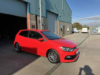 Used Volkswagen Polo 2016 for sale - 76265814: Photo