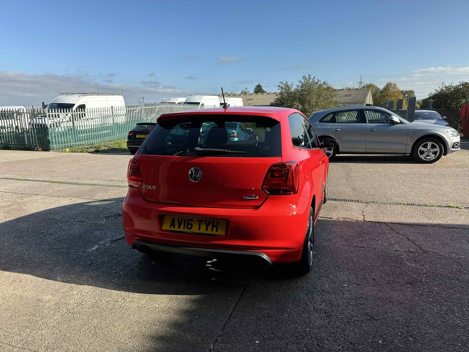 Used Volkswagen Polo 2016 for sale - 76265814: Photo 6