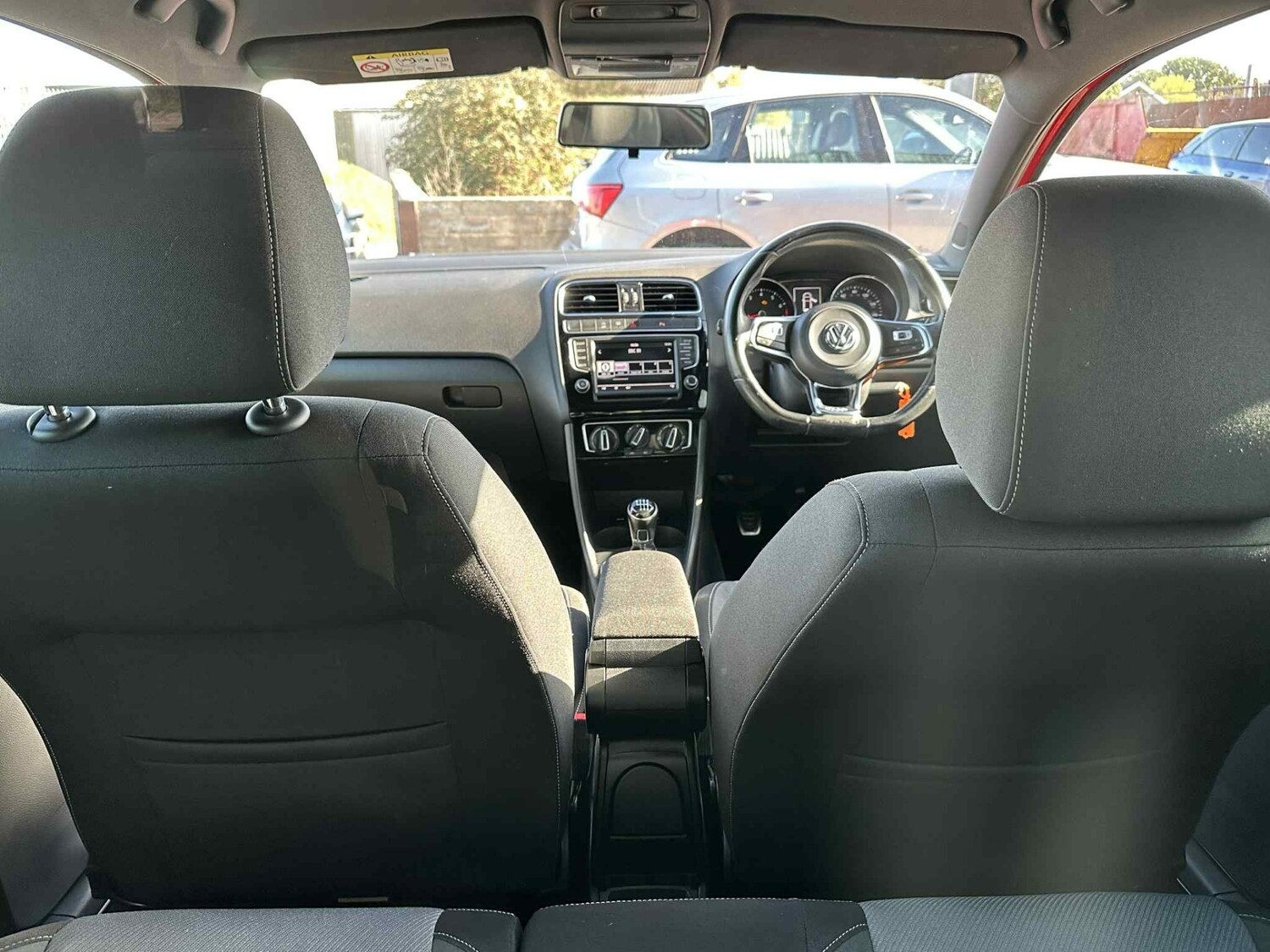 Used Volkswagen Polo 2016 for sale - 76265814: Photo 9