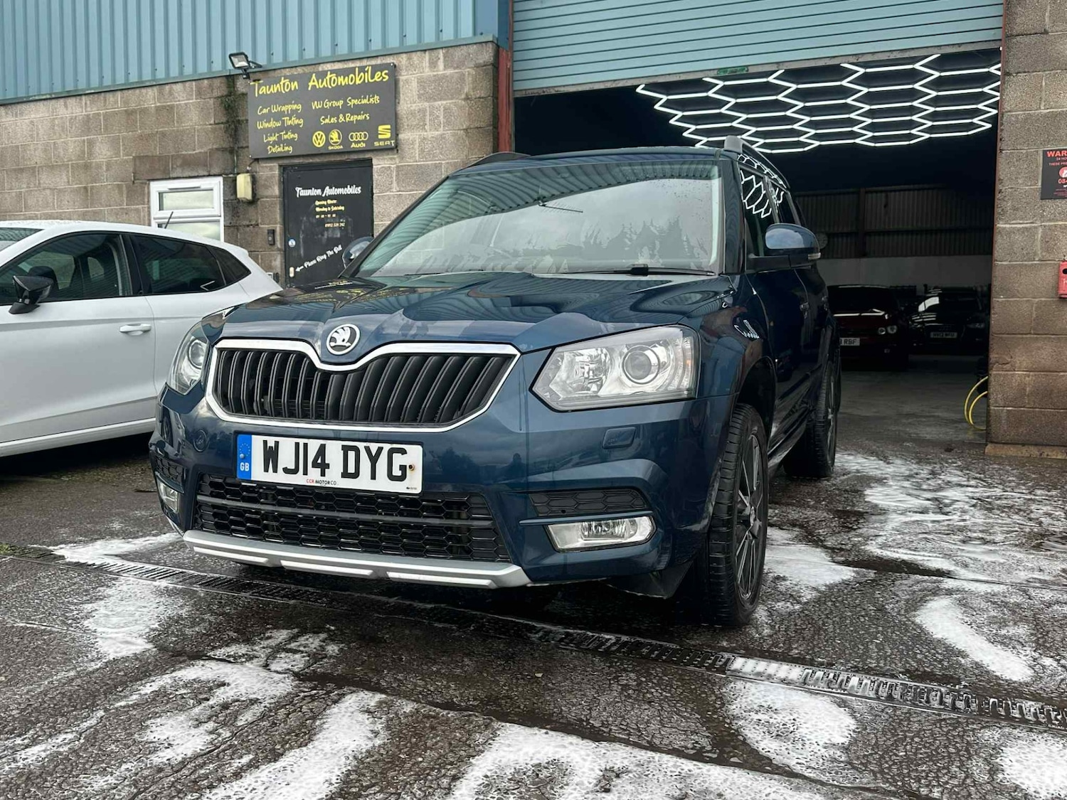 Used Skoda Yeti 2014 for sale - 76543109: Photo 2