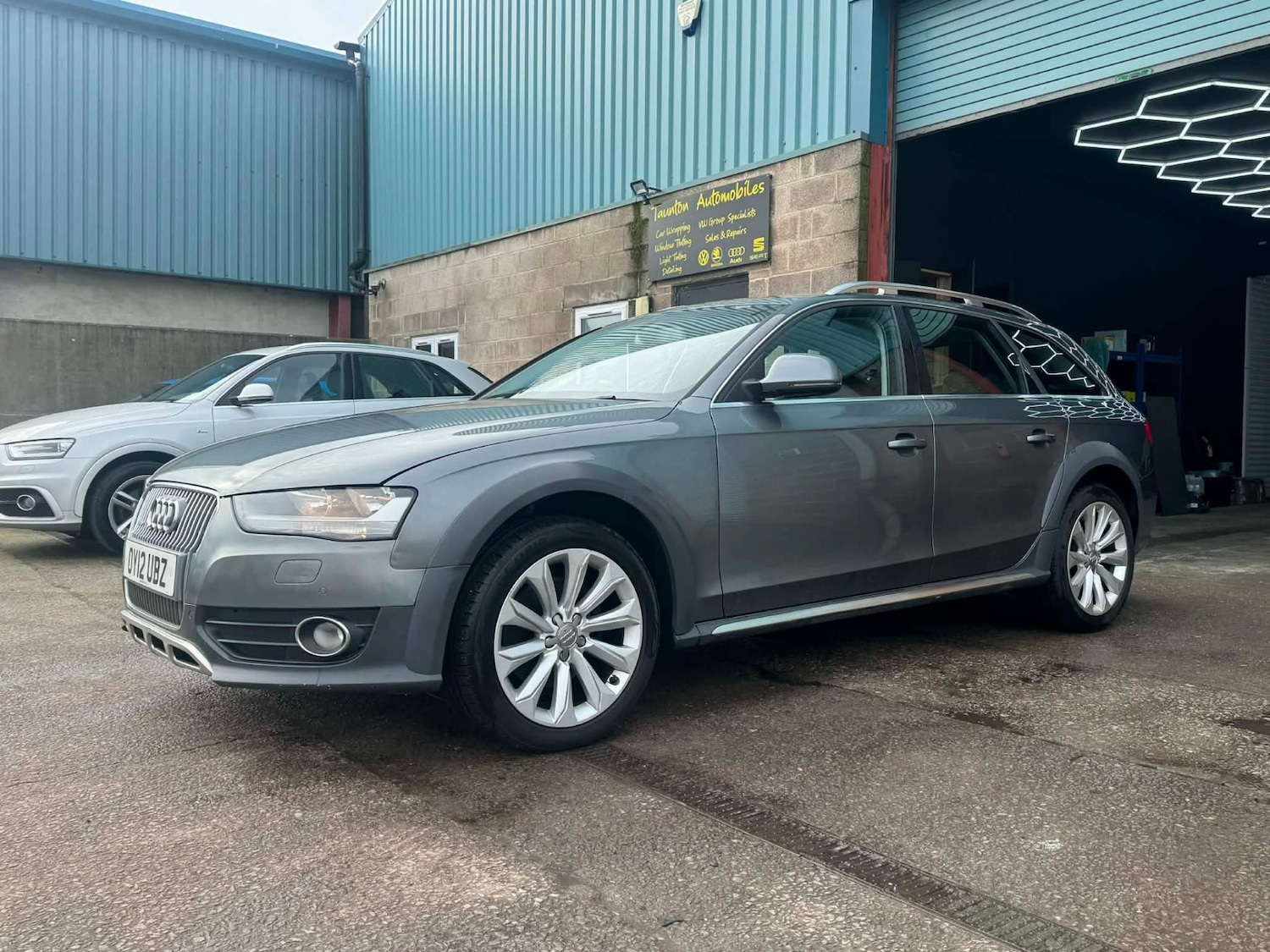 Used Audi A4 Allroad 2012 for sale - 77630179: Photo 13