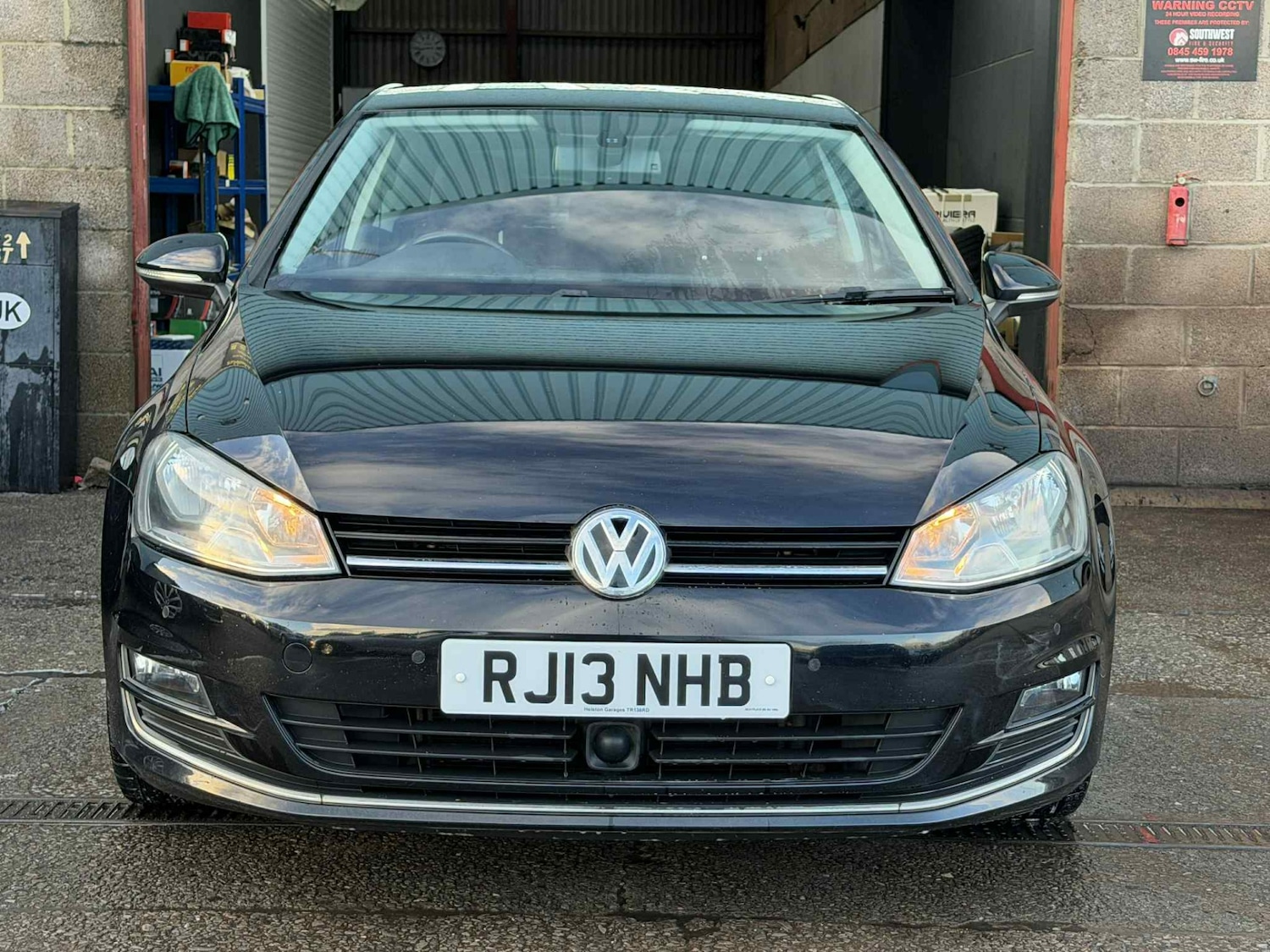 Used Volkswagen Golf 2013 for sale - 76669428: Photo 17