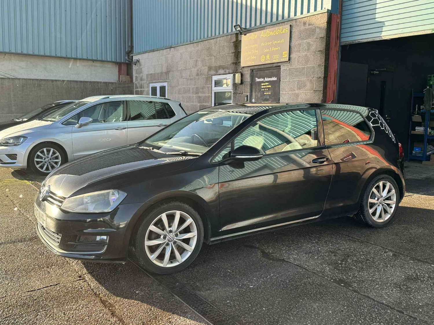 Used Volkswagen Golf 2013 for sale - 76669428: Photo 8