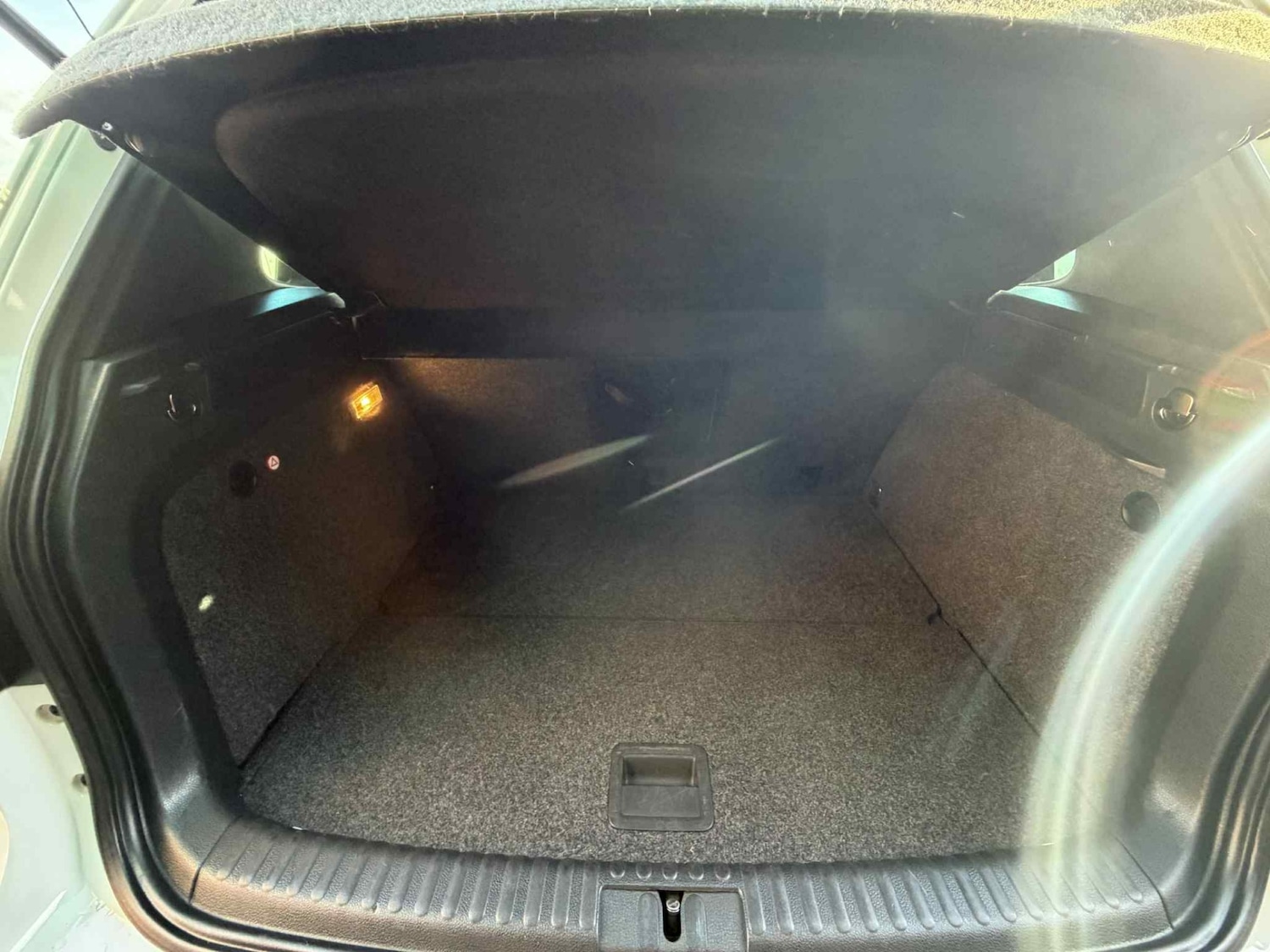 Used Volkswagen Tiguan 2015 for sale - 76940389: Photo 12