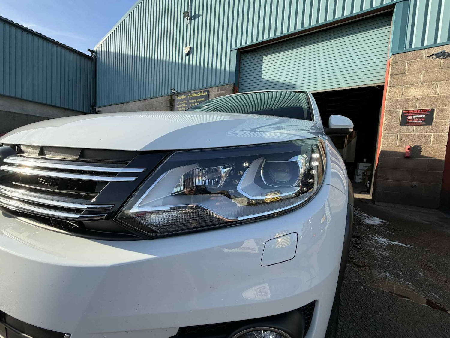 Used Volkswagen Tiguan 2015 for sale - 76940389: Photo 15