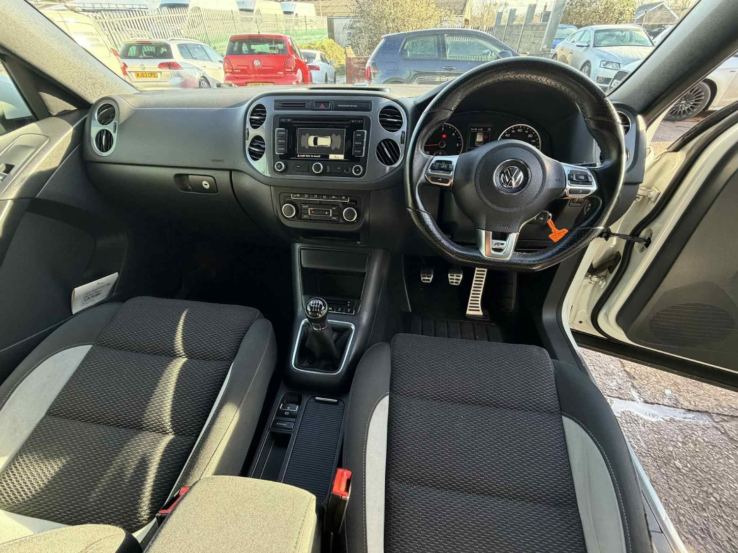 Used Volkswagen Tiguan 2015 for sale - 76940389: Photo 8