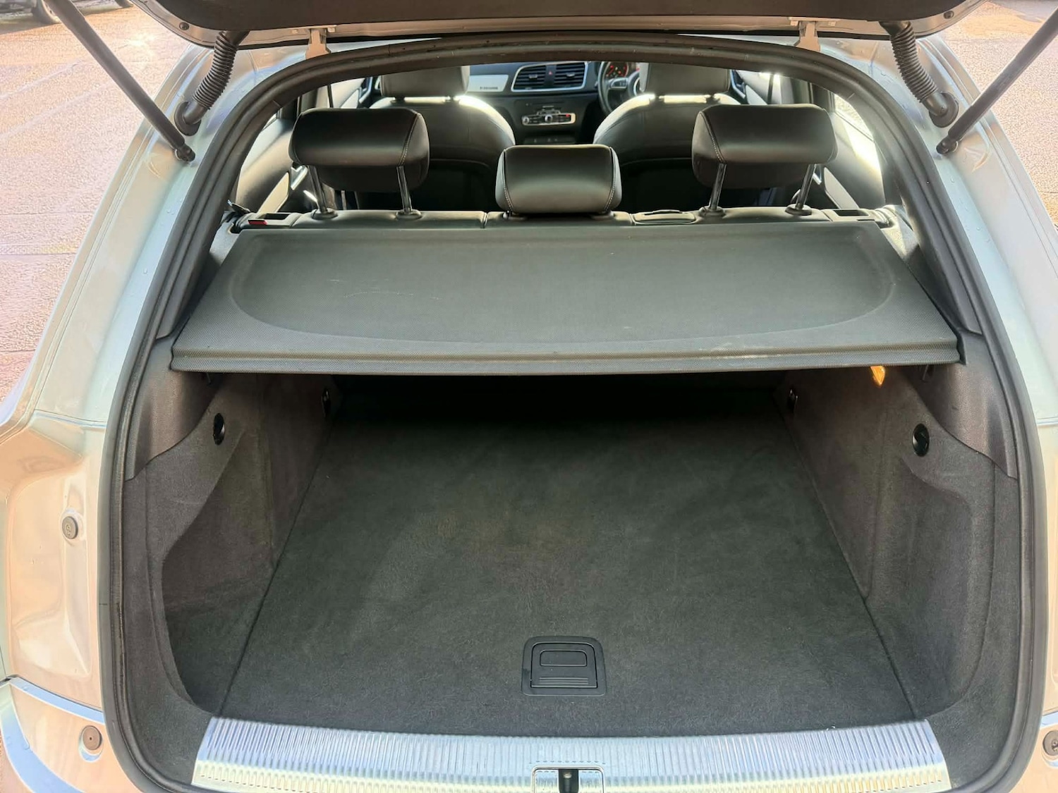 Used Audi Q3 2013 for sale - 77568719: Photo 12