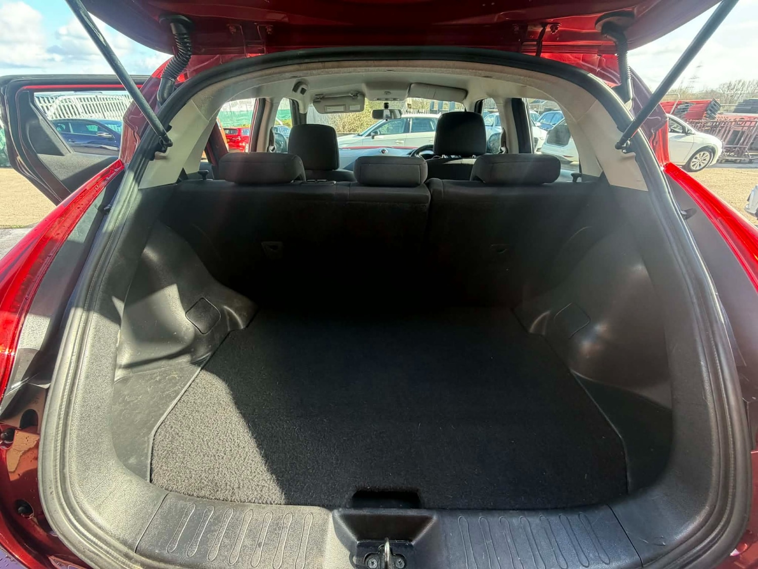 Used Nissan Juke 2014 for sale - 77715804: Photo 12