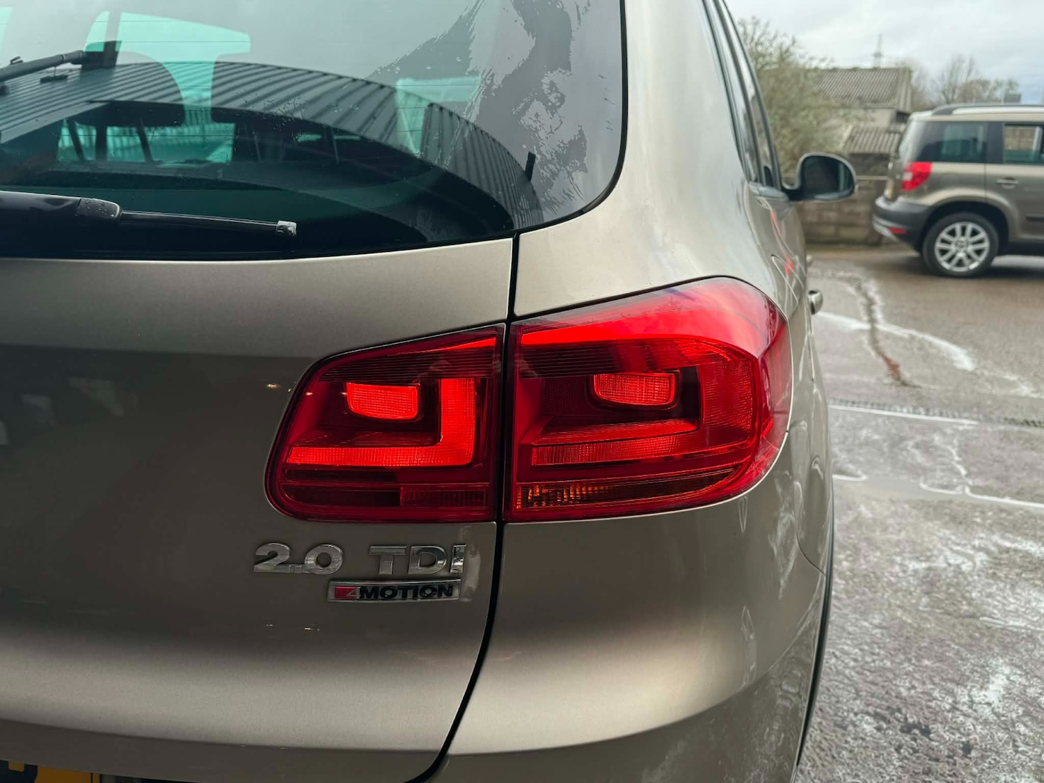 Used Volkswagen Tiguan 2015 for sale - 77545350: Photo 12