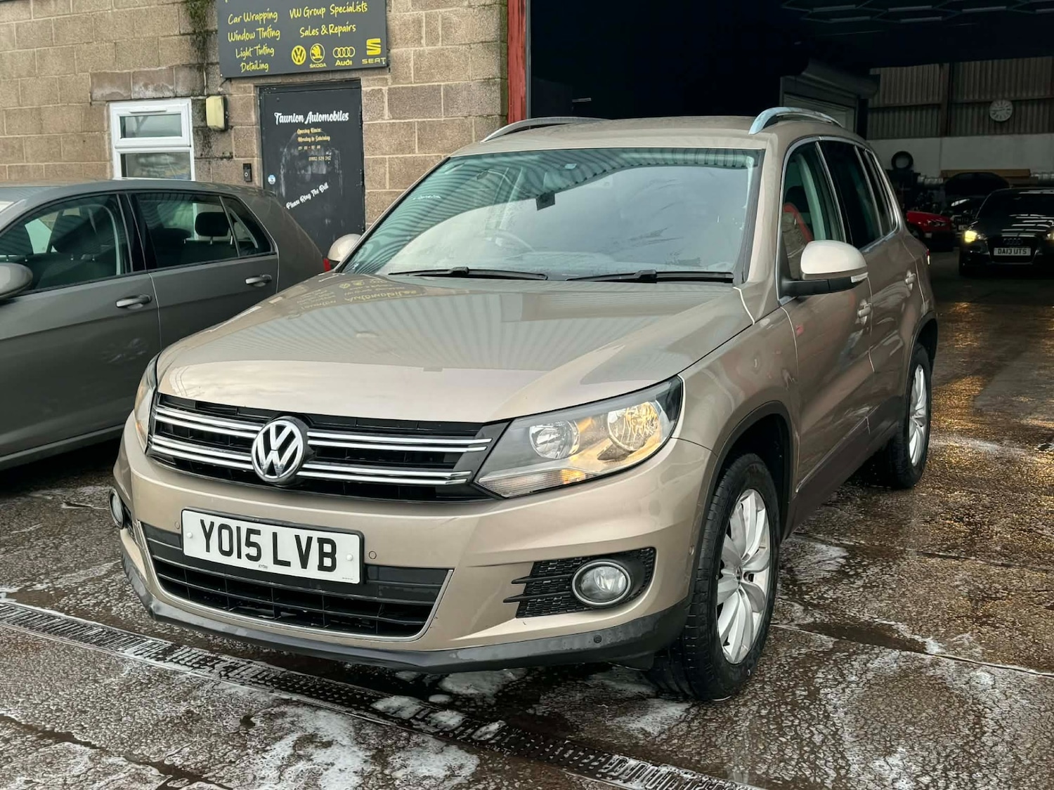 Used Volkswagen Tiguan 2015 for sale - 77545350: Photo 15