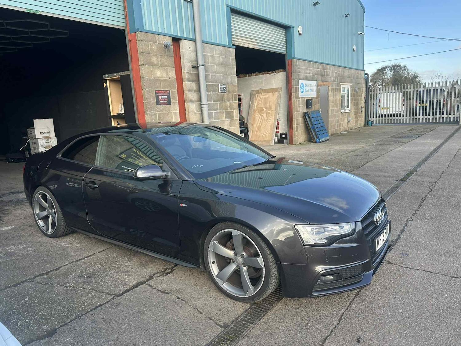 Used Audi A5 2013 for sale - 76566371: Photo 2