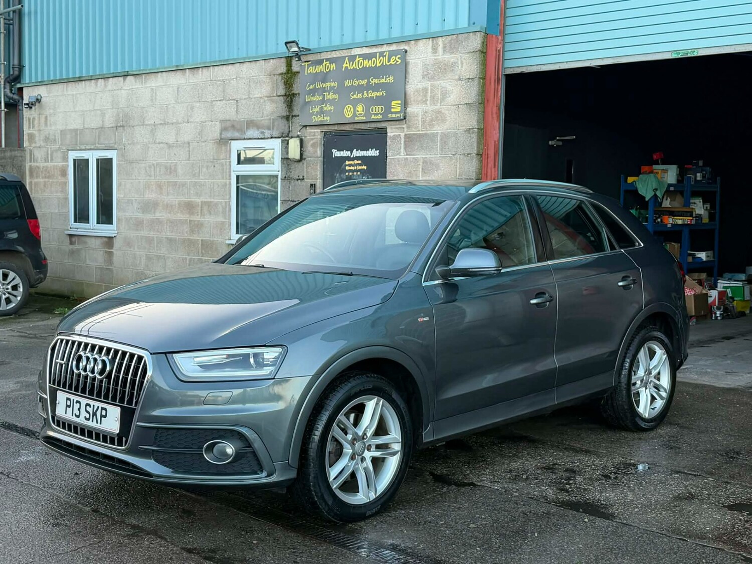Used Audi Q3 2014 for sale - 77570876: Photo 15