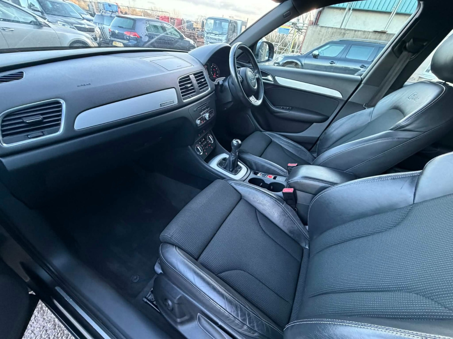 Used Audi Q3 2014 for sale - 77570876: Photo 9