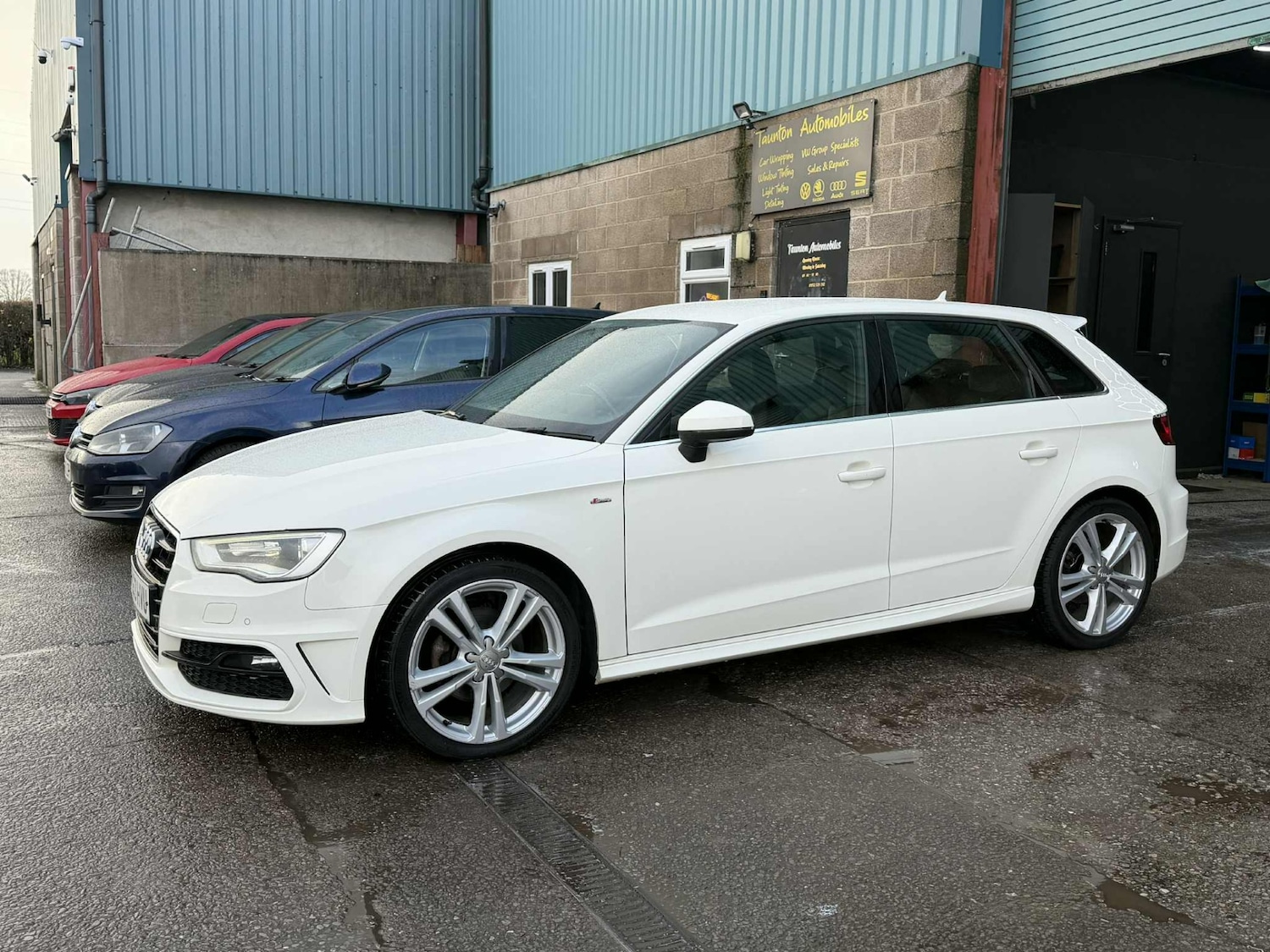 Used Audi A3 2014 for sale - 76853433: Photo 1