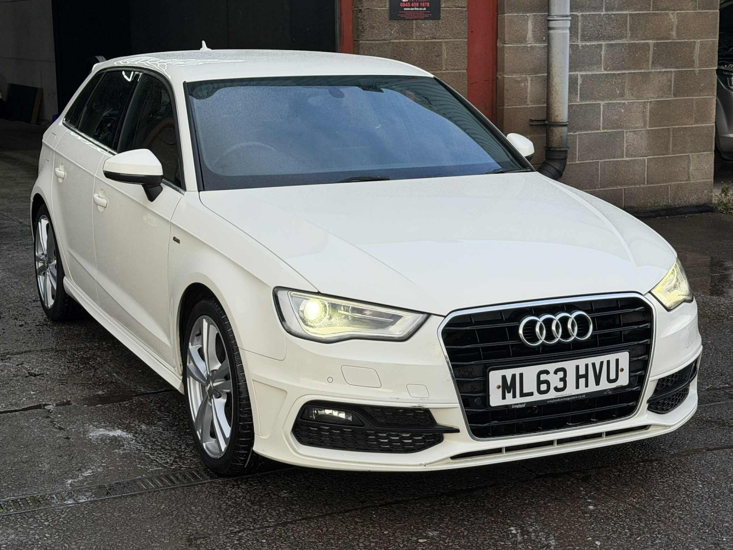 Used Audi A3 2014 for sale - 76853433: Photo 4