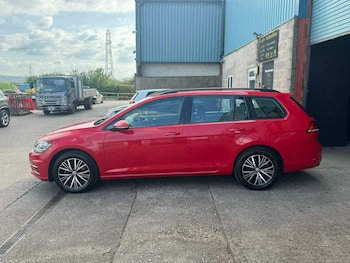 Used Volkswagen Golf 2017 for sale - 78329360: Photo