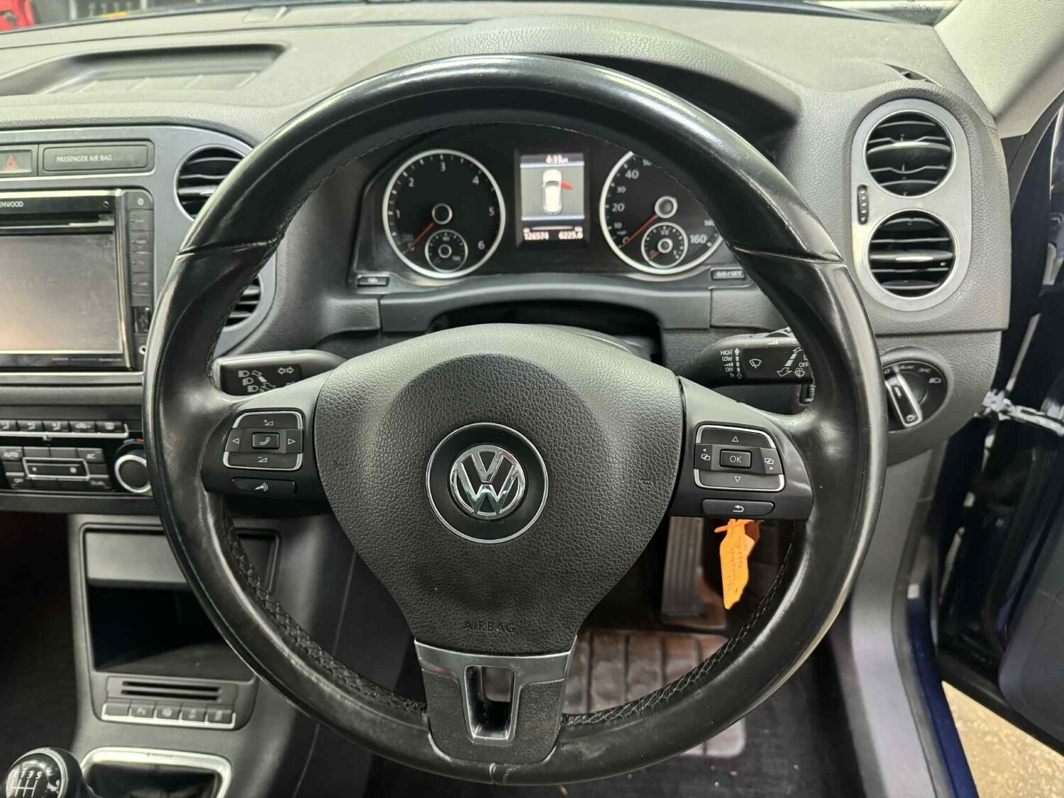 Used Volkswagen Tiguan 2012 for sale - 77409722: Photo 23