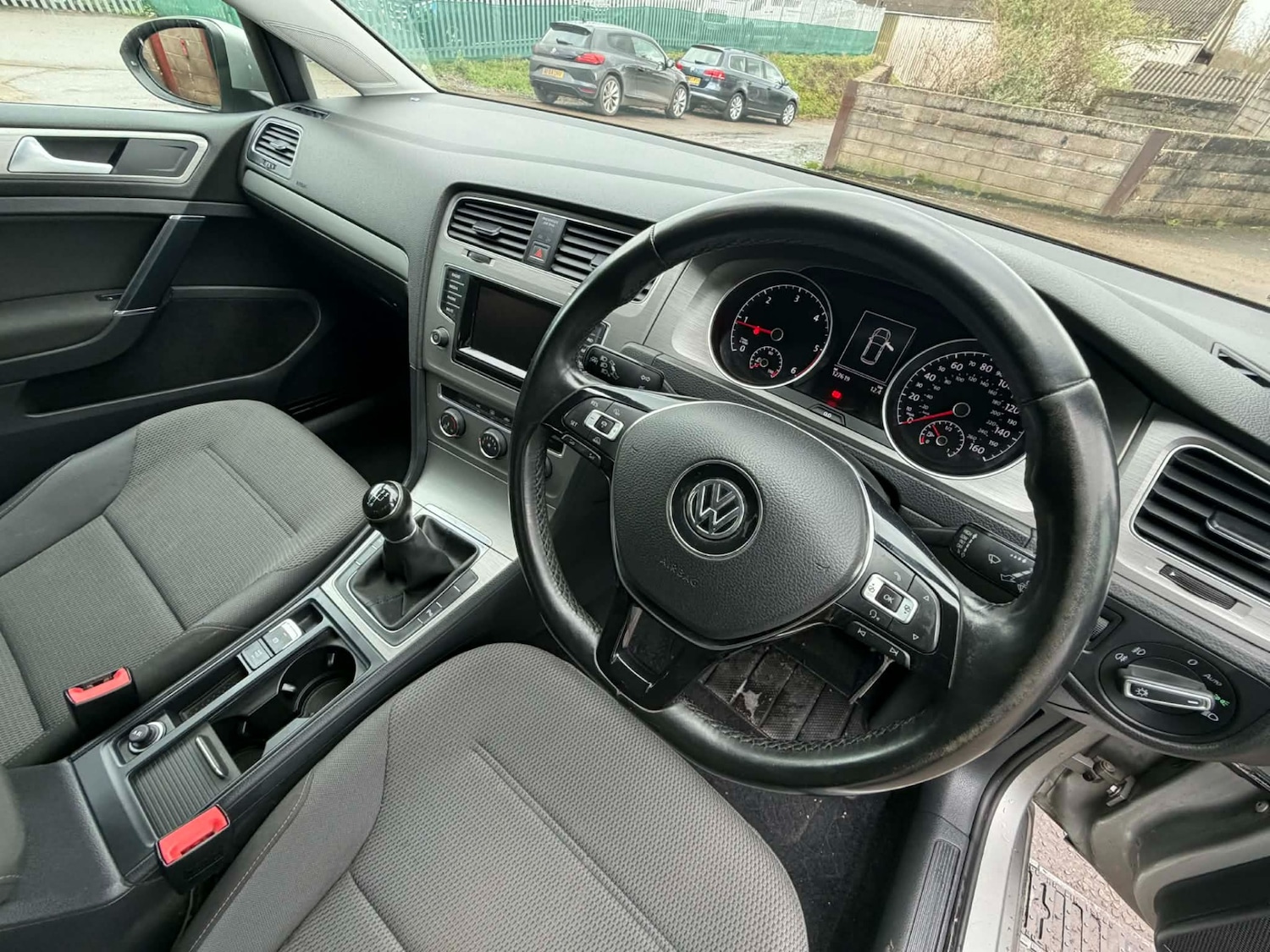 Used Volkswagen Golf 2015 for sale - 77897766: Photo 7
