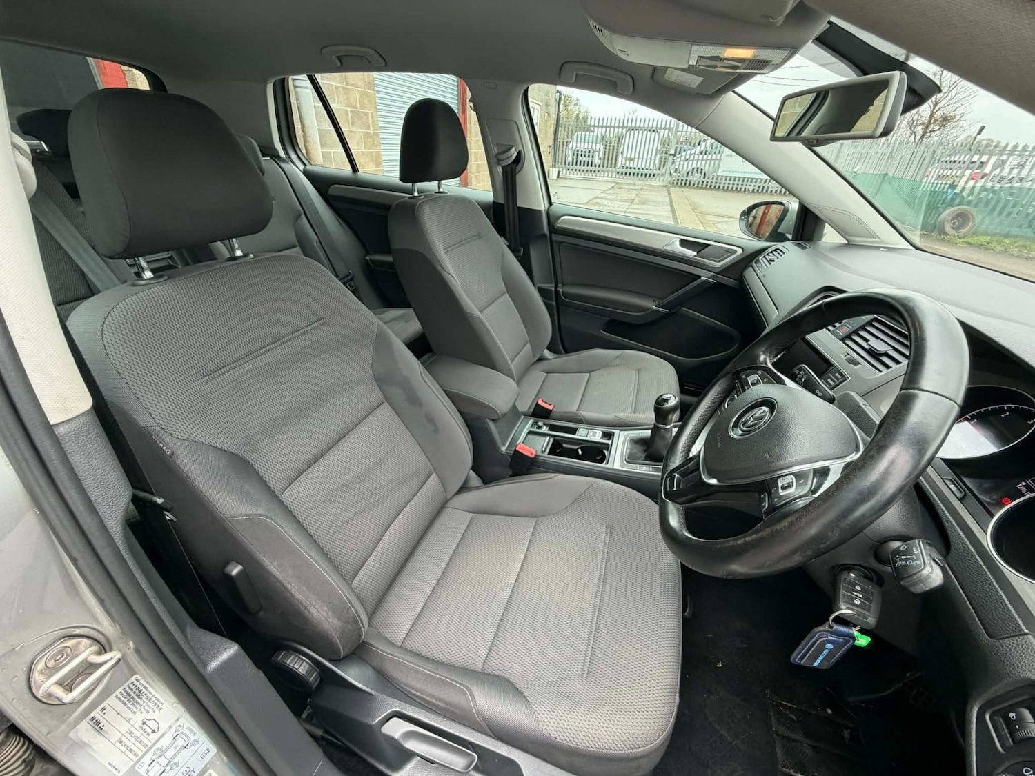 Used Volkswagen Golf 2015 for sale - 77897766: Photo 8