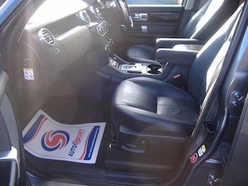 Used Land Rover Discovery 2015 for sale - 77558790: Photo