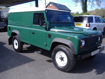 Used Land Rover Defender 2005 for sale - 78470493: Photo