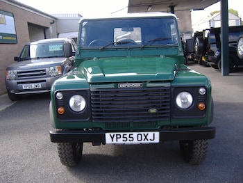 Used Land Rover Defender 2005 for sale - 78470493: Photo