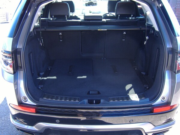 Used Land Rover Discovery Sport 2022 for sale - 74640816: Photo 8