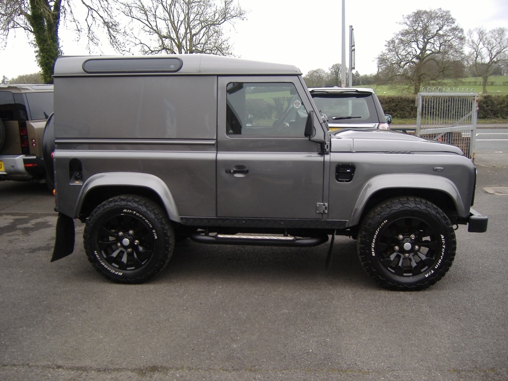 Used Land Rover Defender 2014 for sale - 78098564: Photo 16