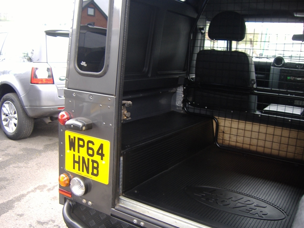 Used Land Rover Defender 2014 for sale - 78098564: Photo 9