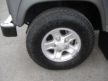 Used Land Rover Defender 2010 for sale - 78534905: Photo
