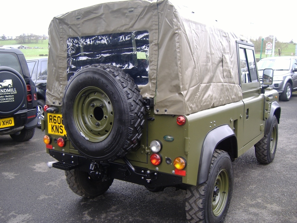 Used Land Rover Defender 90 2025 for sale - 77897914: Photo 12