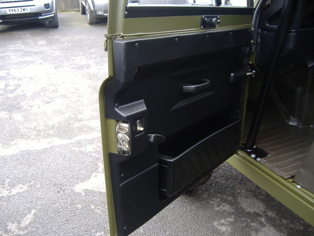 Used Land Rover Defender 90 2025 for sale - 77897914: Photo 7