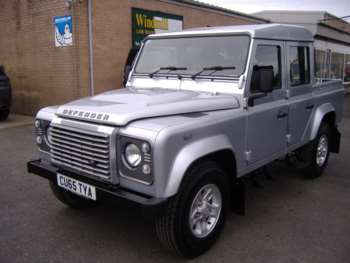 Used Land Rover Defender 110 2015 for sale - 74195615: Photo