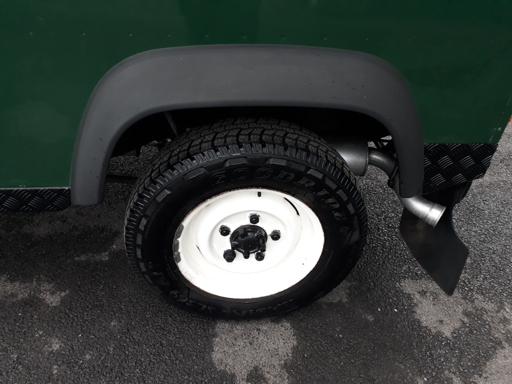 Used Land Rover Defender 2003 for sale - 77453598: Photo 5