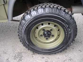 Used Land Rover Defender 110 1998 for sale - 76225401: Photo