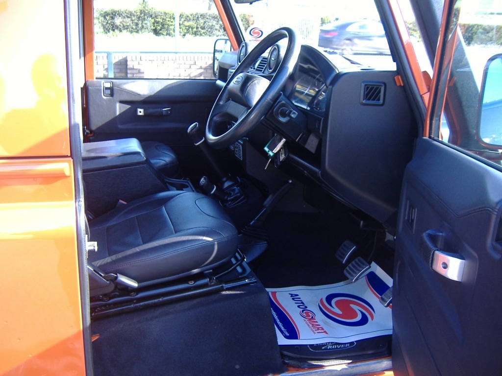 Used Land Rover Defender 2016 for sale - 78202304: Photo 11