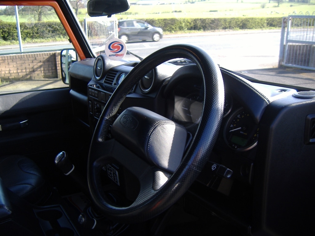 Used Land Rover Defender 2016 for sale - 78202304: Photo 13