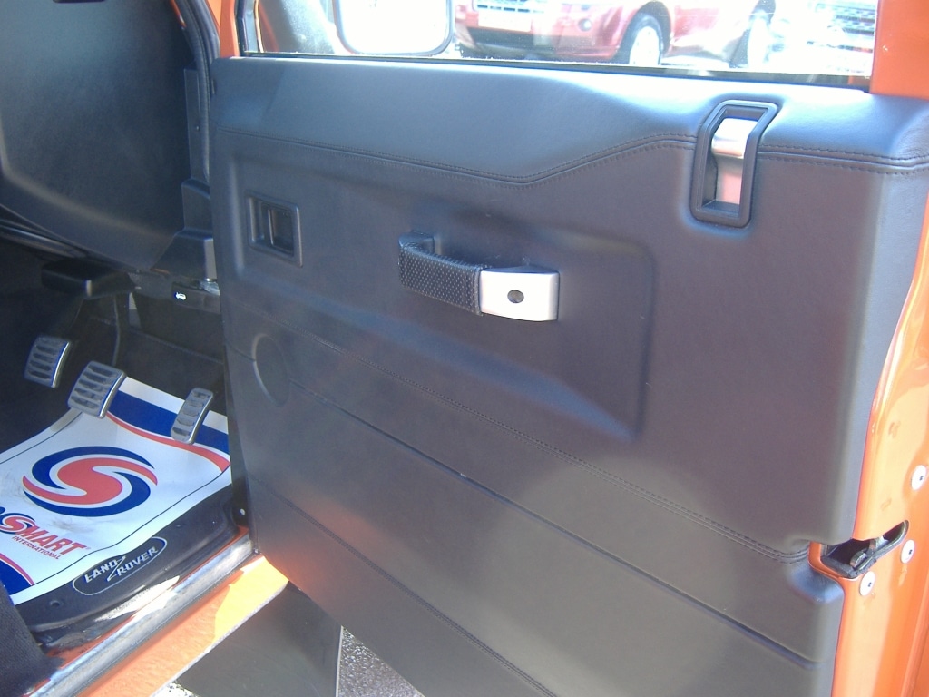 Used Land Rover Defender 2016 for sale - 78202304: Photo 14