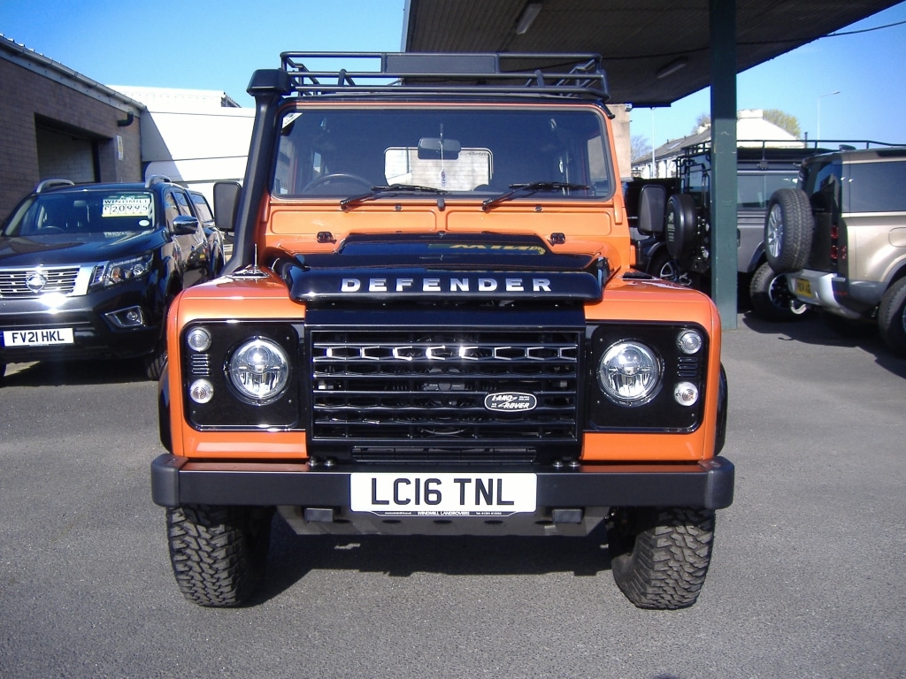Used Land Rover Defender 2016 for sale - 78202304: Photo 2