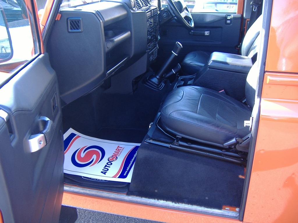 Used Land Rover Defender 2016 for sale - 78202304: Photo 5