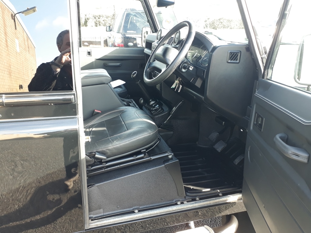 Used Land Rover Defender 2014 for sale - 77891790: Photo 12