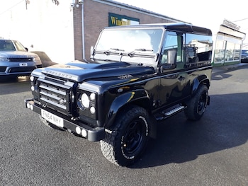 Used Land Rover Defender 2014 for sale - 77891790: Photo