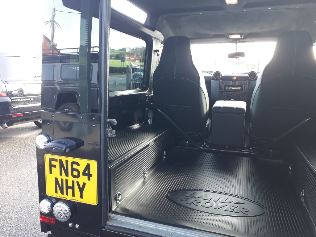 Used Land Rover Defender 2014 for sale - 77891790: Photo 9