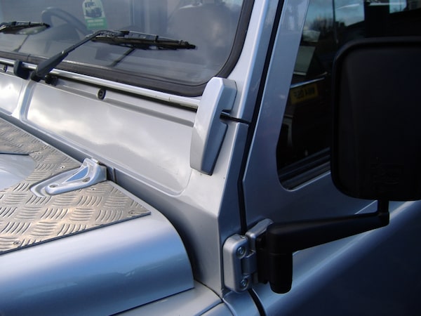 Used Land Rover Defender 110 2013 for sale - 73657386: Photo 15