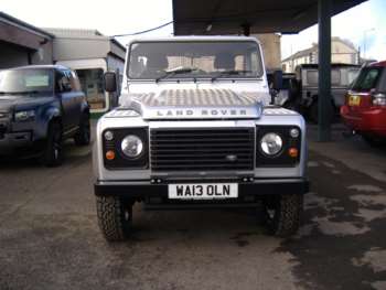 Used Land Rover Defender 110 2013 for sale - 73657386: Photo